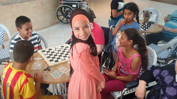 أعمال تطوعية في مراكز يافا اللإبتدائية – جمعية التعليم الى القمم